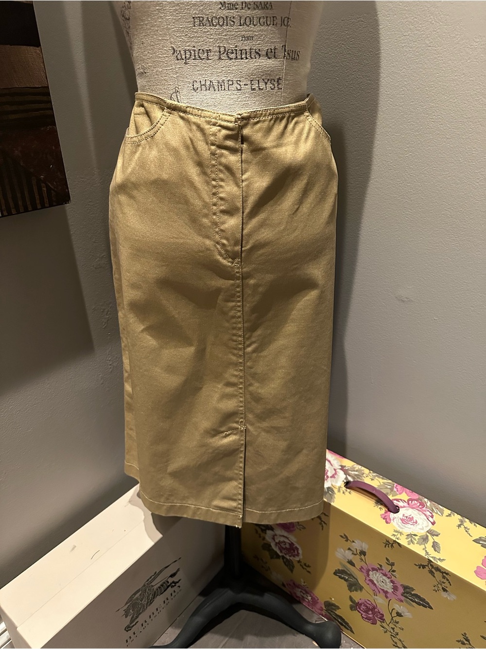 Kenneth Cole Reaction Coated Gold Denim Pencil Skirt - PLUS SIZE!